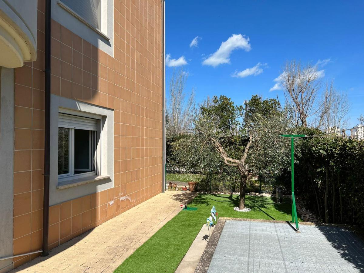 Nichi House Διαμέρισμα Σενιγκάλια Εξωτερικό φωτογραφία